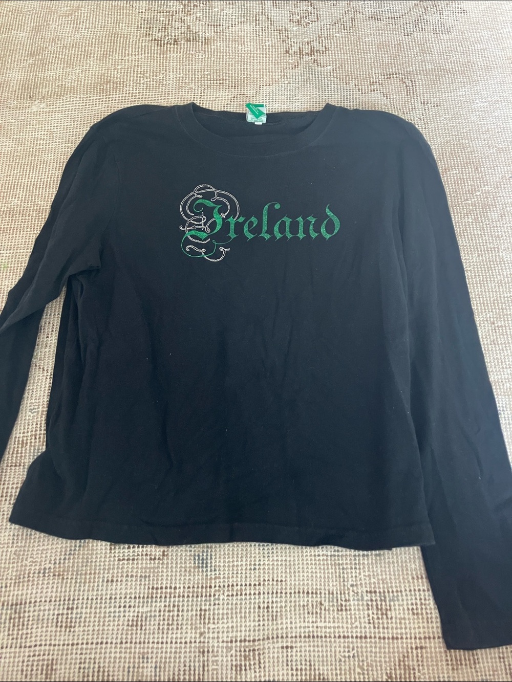 Ireland Black Long-Sleeve